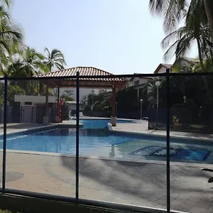 Casa, Playa Horizonte Colombia Сasa de vacaciones Santa Marta (Magdalena)