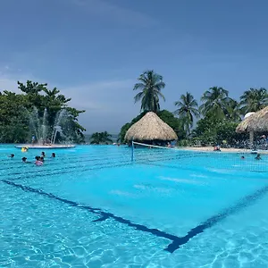 Apartamento * * Magnifico * * Apto En La Playa * *costazul 405, Santa Marta (Magdalena)